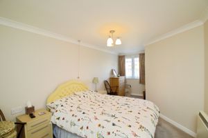 BEDROOM- click for photo gallery